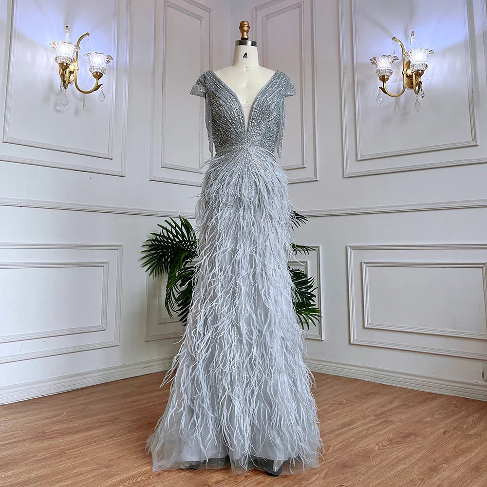 Vestido de noche elegante de sirena marrón con cuentas y plumas LA70801