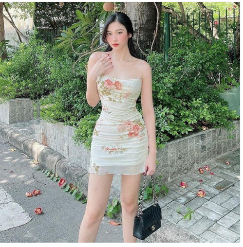 Vestido de verano floral con tirantes finos, minivestido ajustado para fiesta de bienvenida Y689