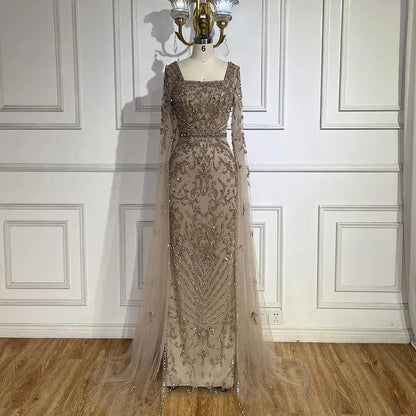Luxuriöses arabisches türkisfarbenes Abendkleid mit Cape-Ärmeln LA72400
