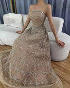 2025 Arabic Gray A Line Elegant Strapless Beaded Long Evening Dresses Gowns for Formal Occasion LA72755