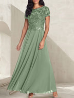 Vestido largo de madre de la novia con escote redondo, corte A, color gris carbón y cuentas