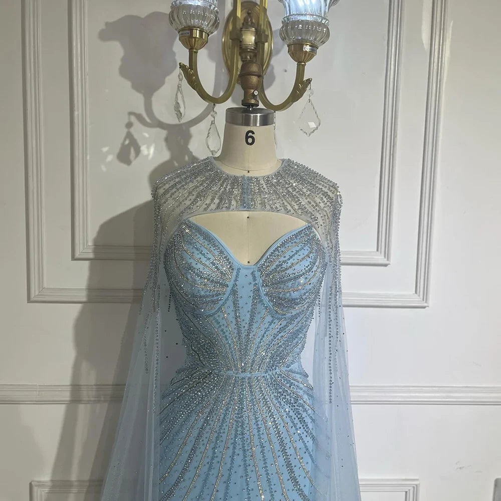 Vestido de noche árabe azul con tirantes finos, cuentas y capa desmontable para ocasiones formales 2025 LA72784 