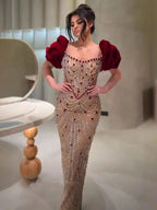Vestidos de noche de lujo con cuentas y elegantes mangas abullonadas, adornados con cuentas de perlas LA72903