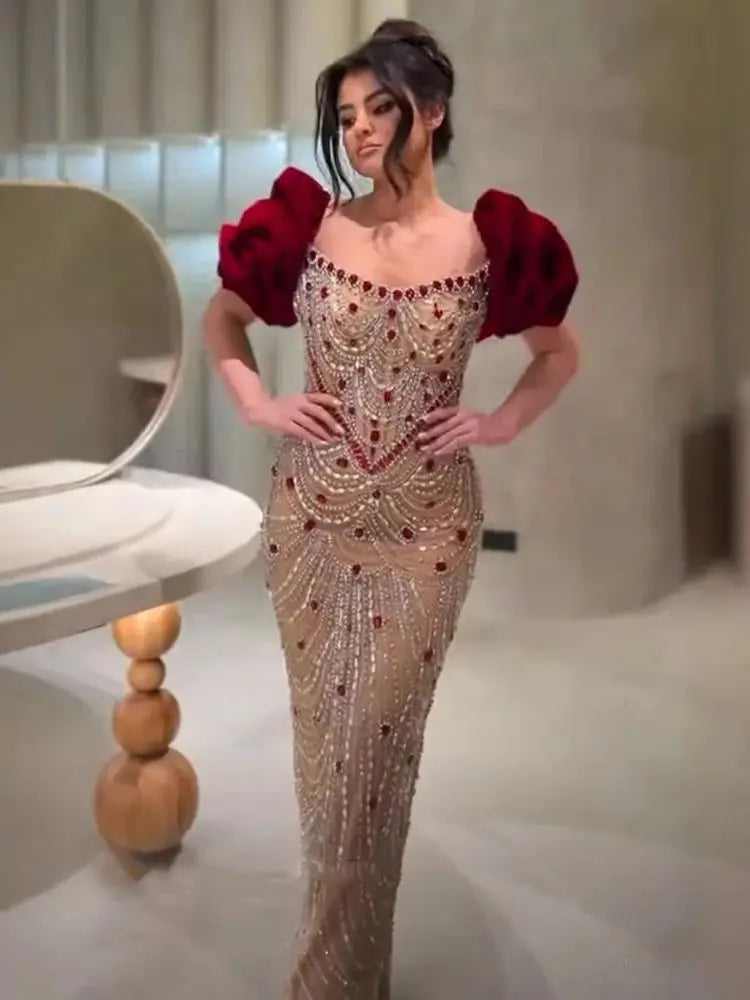 Vestidos de noche de lujo con cuentas y elegantes mangas abullonadas, adornados con cuentas de perlas LA72903