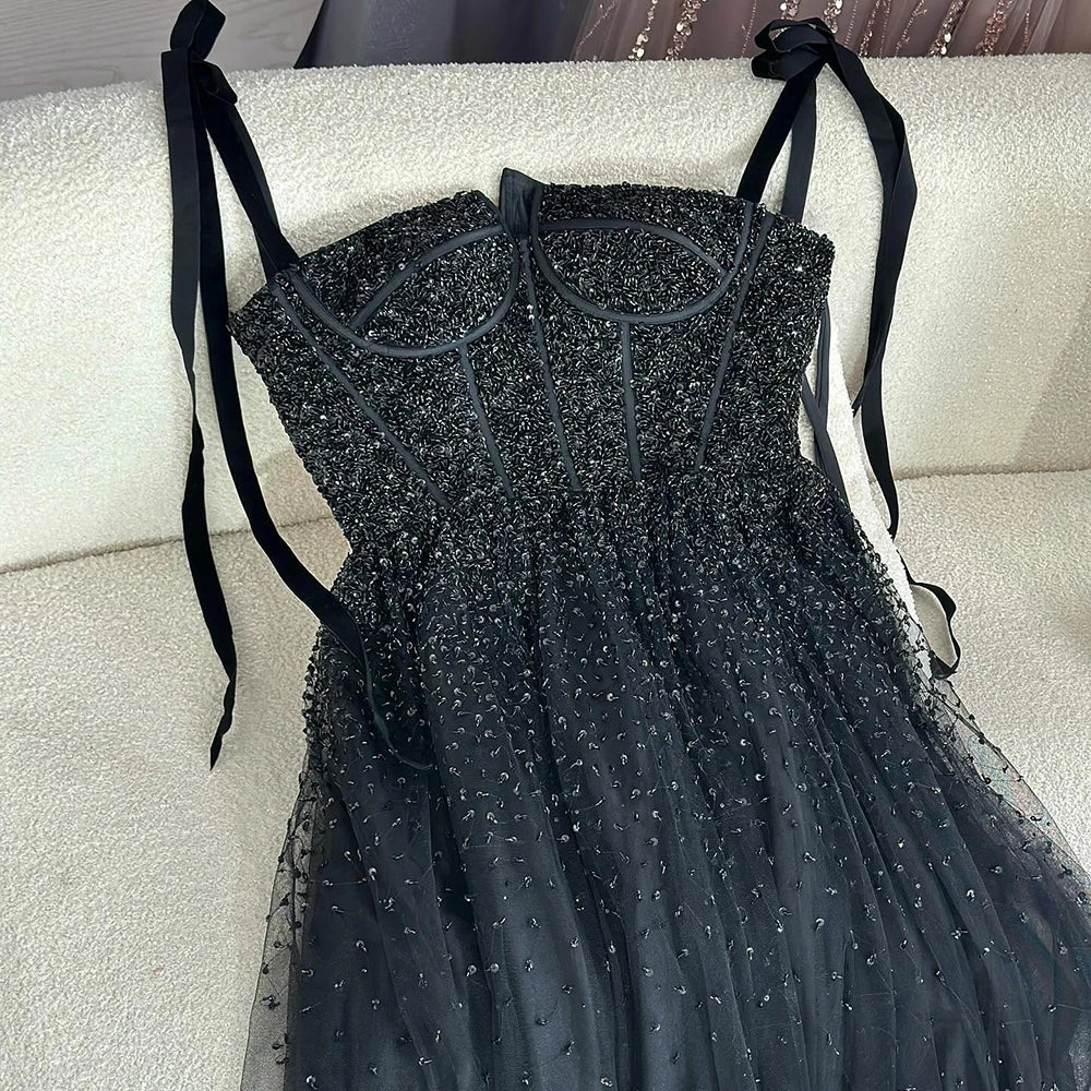 Luxuriöses Abendkleid aus Saudi-Arabien, weinrot, mit Perlen besetzt, Spaghettiträger, bodenlang, für formelle Anlässe, LA70600A