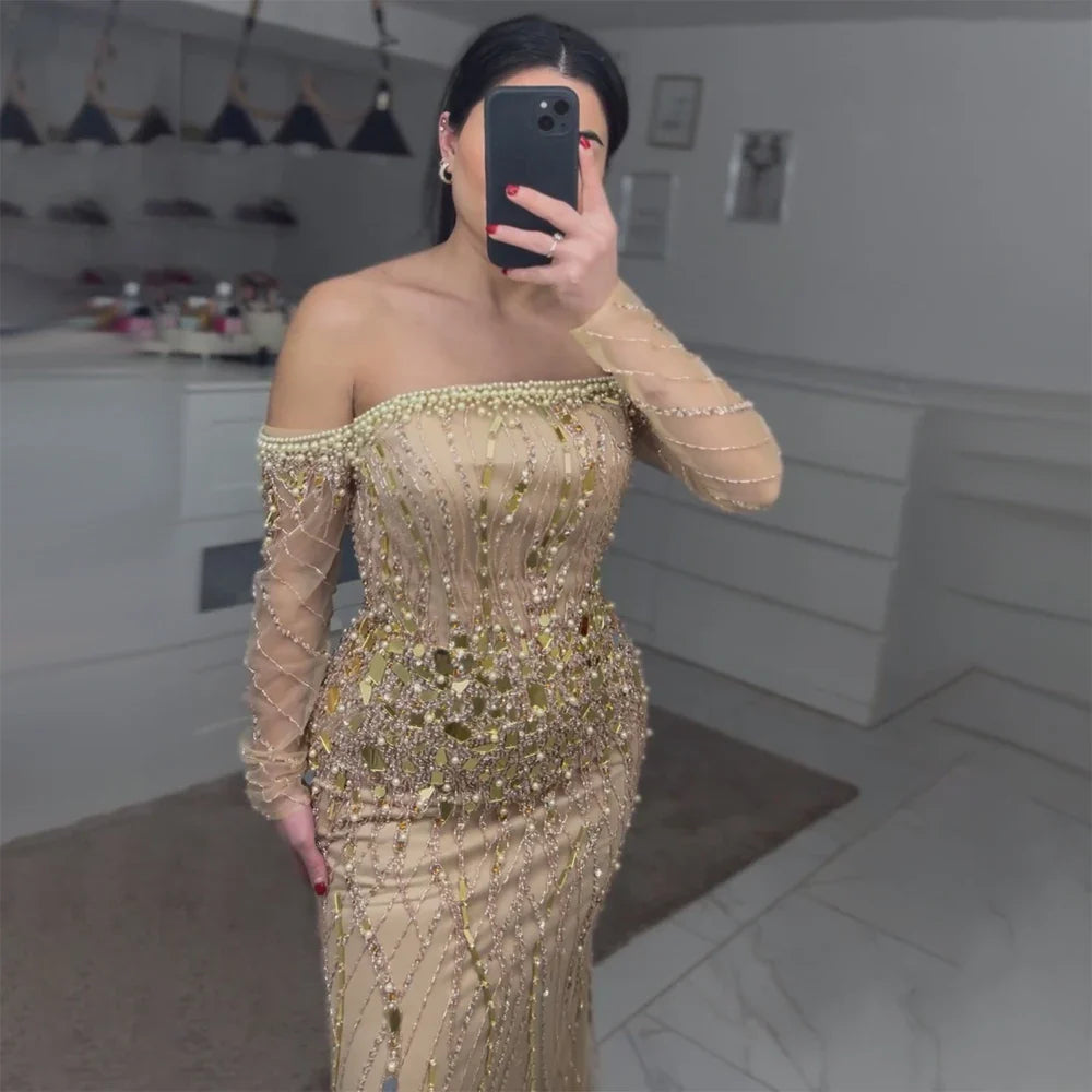Vestidos de noche estilo sirena dorados Arabia 2025, de lujo, con cuentas y hombros descubiertos, estilo Dubái, para mujer, para fiesta de bodas, LA72404 