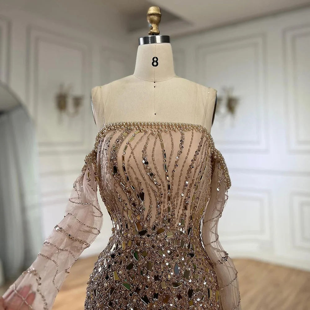 Vestidos de noche estilo sirena dorados Arabia 2025, de lujo, con cuentas y hombros descubiertos, estilo Dubái, para mujer, para fiesta de bodas, LA72404 