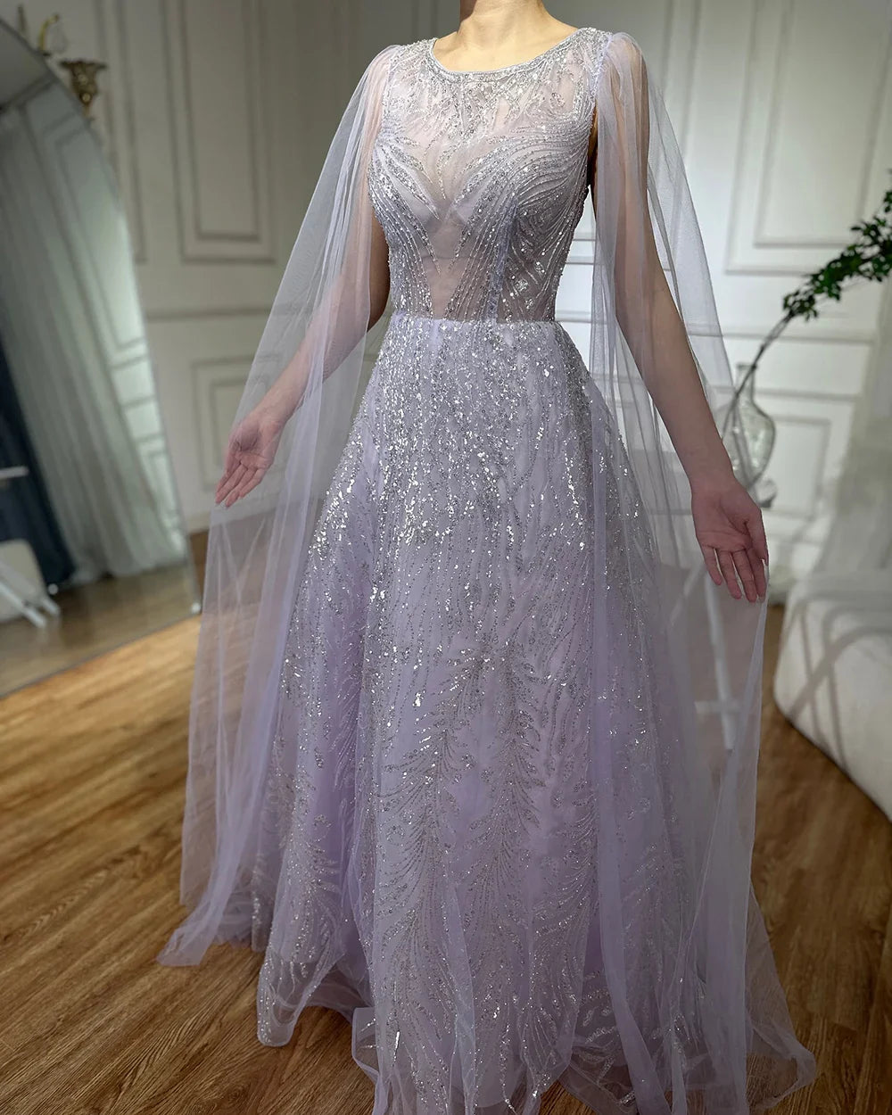 2025 Arabic Lilac Elegant A-Line Beaded Long Evening Dresses Gowns with Cape Sleeves for Formal Occasion LA72744