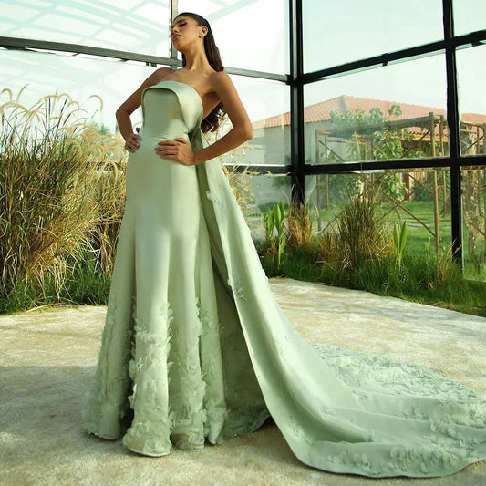 Luxuriöses 3D-Blätter-Salbeigrün-Dubai-Abendkleid mit Cape LA72724 