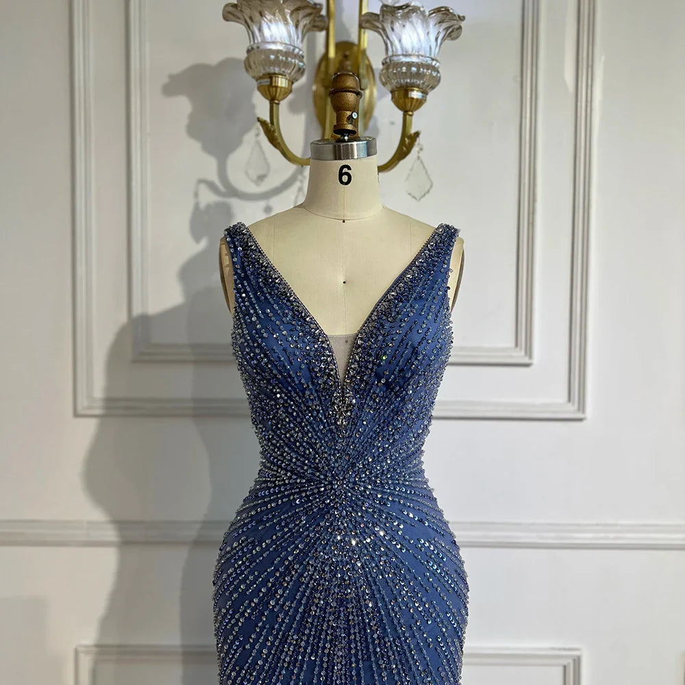 2025 Blue Spaghetti Strap Luxury Dubai Evening Gowns with Feathers and Beading for Women Wedding Party LA72525