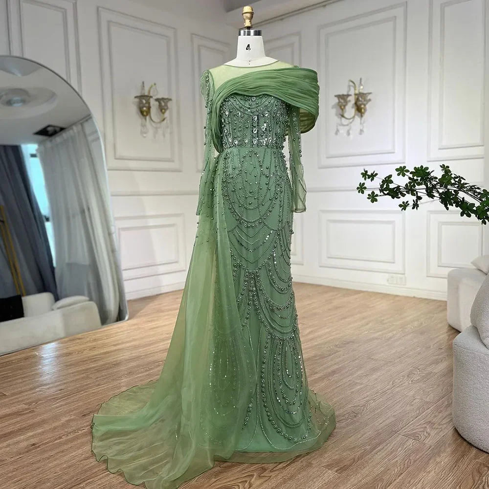 Vestido de noche de sirena con cristales color piel y sobrefalda de manga larga LA72348