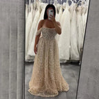 Vestido de noche saudí color nude, corte A, hombros descubiertos, con diseño de cuentas de perlas para ocasiones formales LA72738A