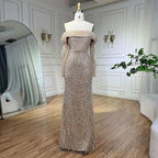 Schulterfreies hellblaues Meerjungfrau-Abendkleid mit abnehmbarem Überrock Dubai LA72254