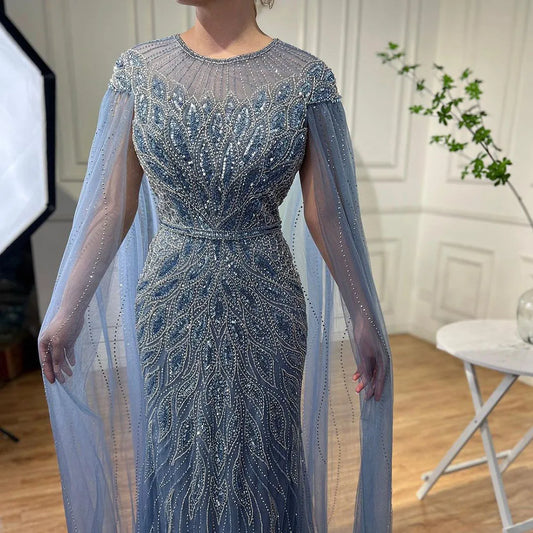 Luxuriöses arabisches blaues Meerjungfrau-Abendkleid mit Cape-Ärmeln LA71999