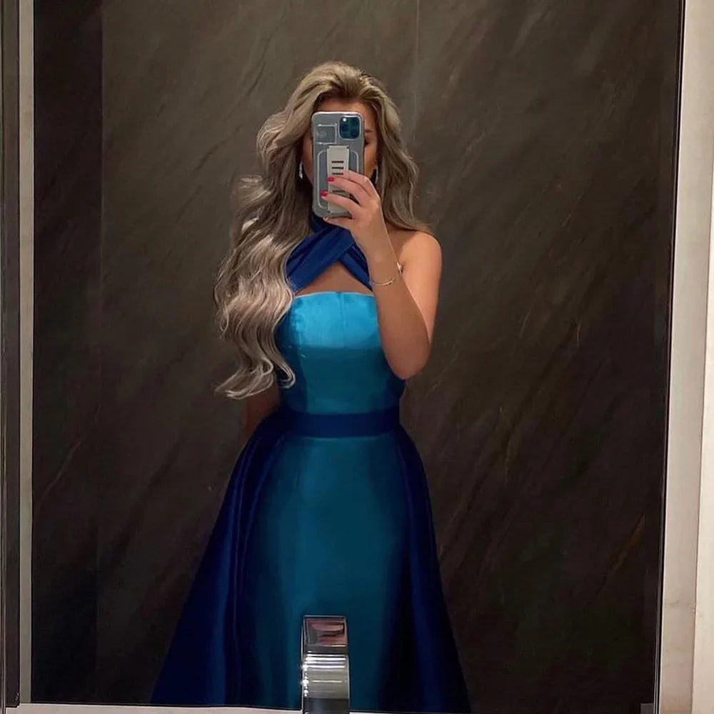 Blaues kontrasttürkises Abendkleid mit Überrock LA72197