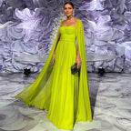 Saudi-arabisches Zitronengelbes Dubai-Abendkleid mit Umhang LA71988