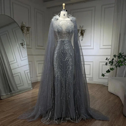 Vestido de noche árabe de sirena rosa con elegantes plumas de lujo y mangas de capa con cuentas para fiesta femenina 2025 LA71709A 
