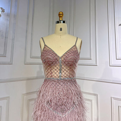Vestido de fiesta formal sexy con cuentas y plumas divididas de sirena árabe rosa para mujer, fiesta de boda 2025 LA71827 