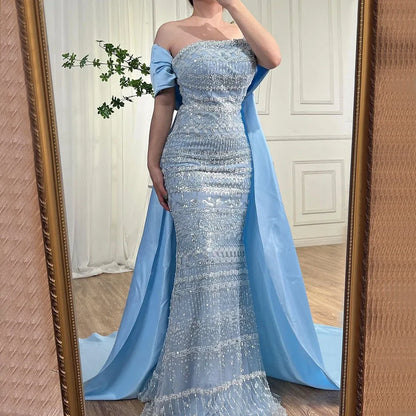 Luxuriöses Abendkleid mit Perlenbesatz und Cape in Salbeigrün LA72126 