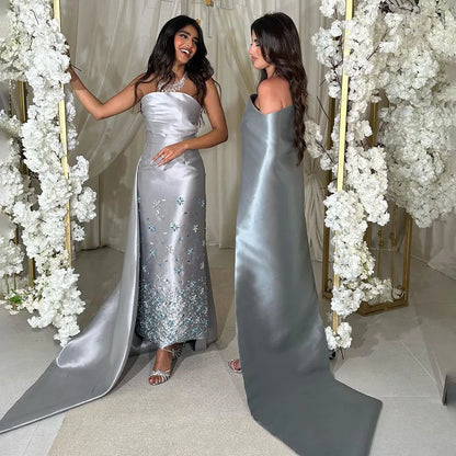 Vestidos de noche árabes de satén sirena gris plateado sin tirantes, de lujo, con cuentas, para mujer, para fiesta de boda, LA72349 