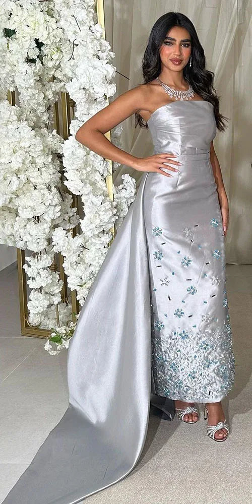 Vestidos de noche árabes de satén sirena gris plateado sin tirantes, de lujo, con cuentas, para mujer, para fiesta de boda, LA72349 