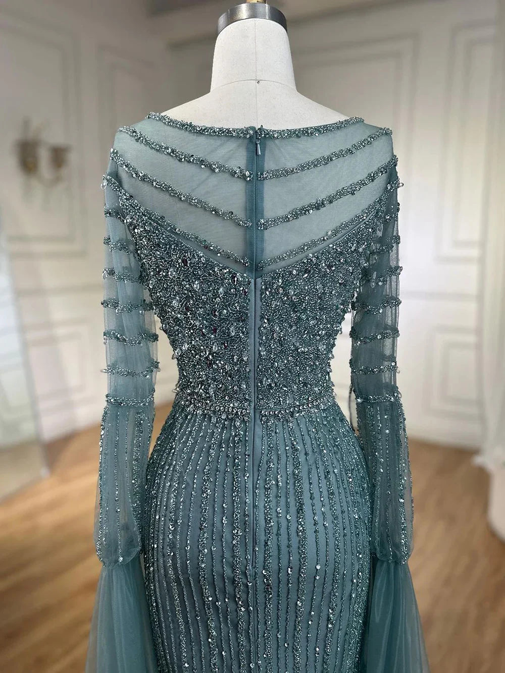 Vestido de noche elegante de lujo con mangas estilo capa y cuentas de sirena turquesa árabe para mujer, ideal para bodas 2025 LA72246 