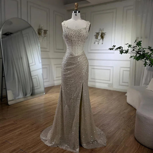Beige Meerjungfrau Bodenlangen Abendkleider Luxus Perlen Kristall Spaghetti Strap Party Kleider Für Frauen 2025 LA72163 