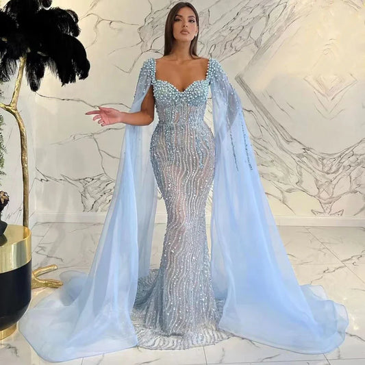 Blaues arabisches Luxus-Abendkleid im Meerjungfrauenstil mit Perlen und Cape-Ärmeln LA71715 