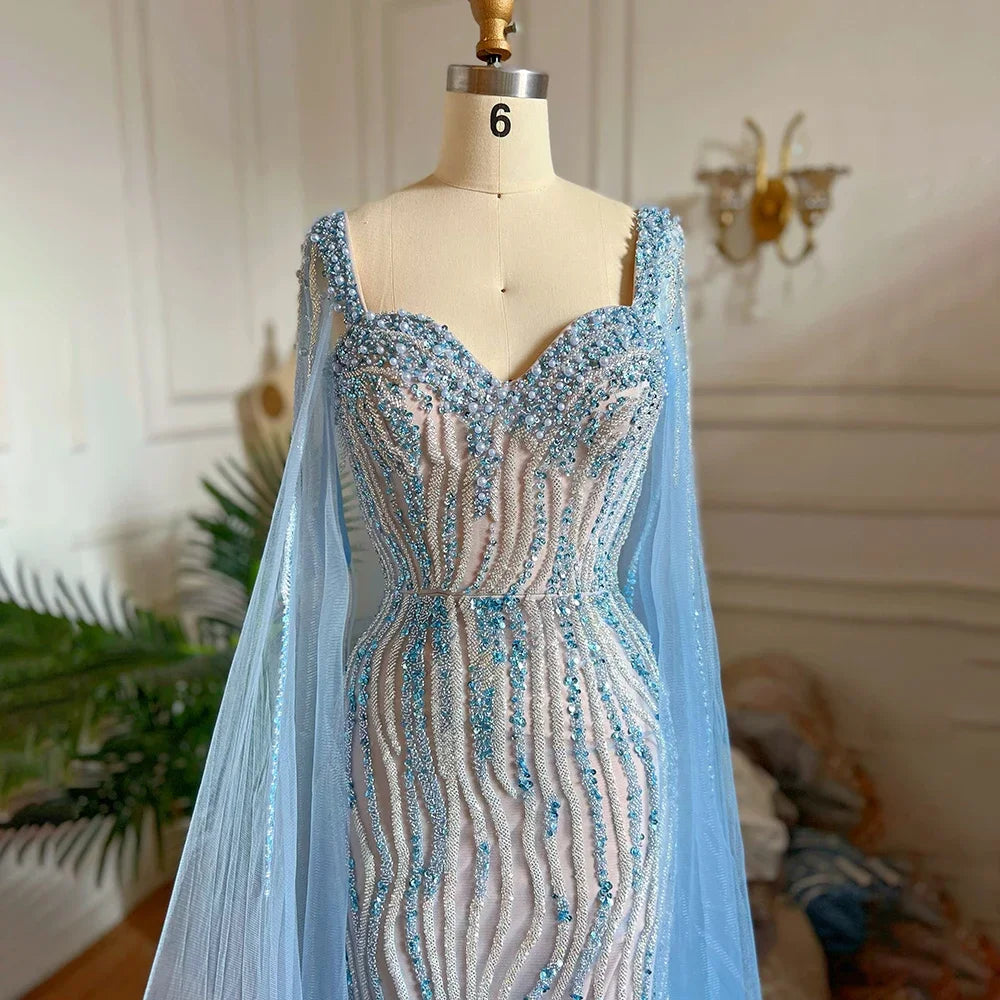 Blaues arabisches Luxus-Abendkleid im Meerjungfrauenstil mit Perlen und Cape-Ärmeln LA71715 