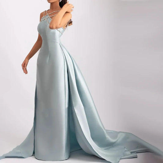 Elegantes hellblaues arabisches Abendkleid aus Satin mit Überrock LA72524