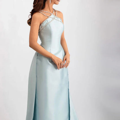 Elegantes hellblaues arabisches Abendkleid aus Satin mit Überrock LA72524