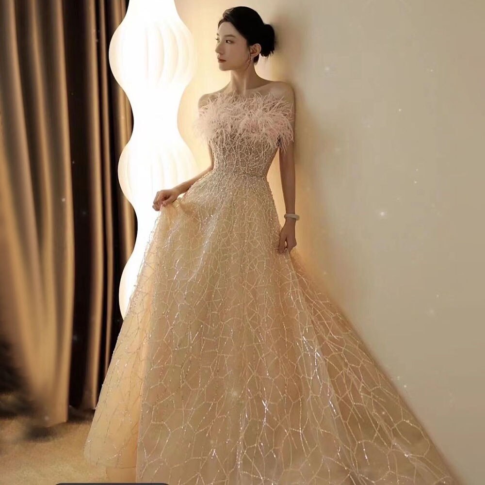 Blush Pink Sleeveless A Line Boat Neck Beaded Luxury Feathers Party Dresses Formal Women Evening 2025 LA71797