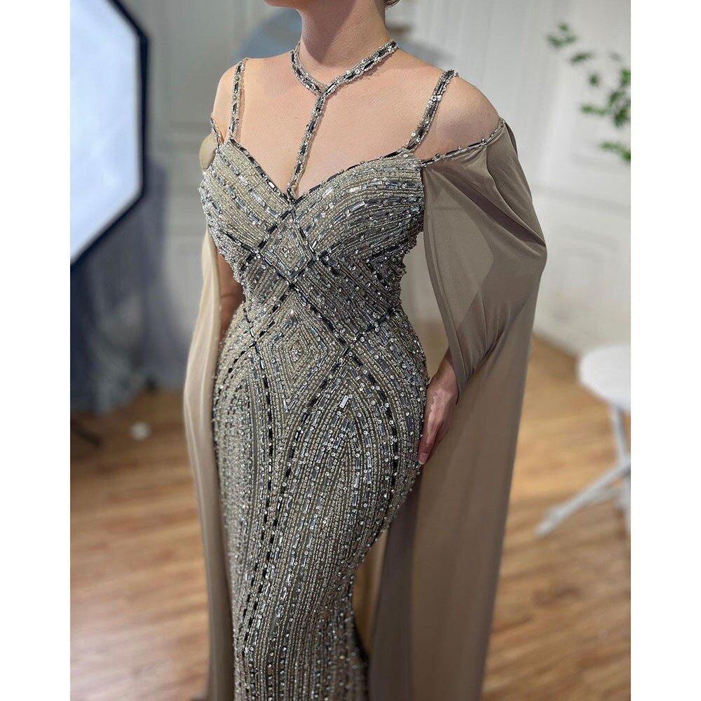 Vestidos de noche de sirena color caramelo con mangas capa, vestidos de fiesta árabes de lujo con cuentas 2025 para mujer LA72053A 