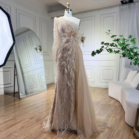 Vestido de noche de sirena color caramelo con sobrefalda, un hombro, plumas y cuentas, para mujer, fiesta 2025 LA71789A 