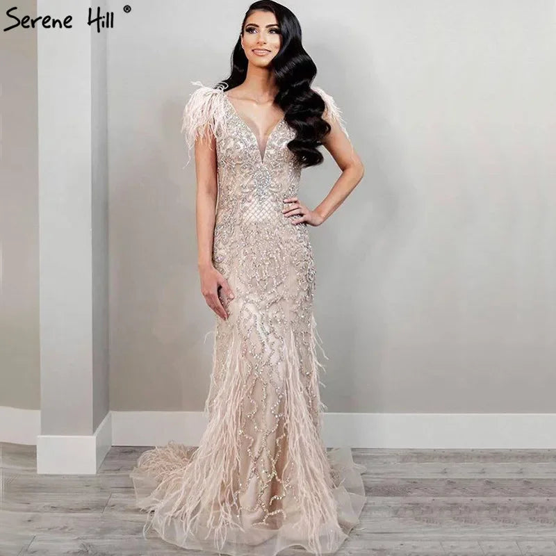 Vestido de noche elegante de sirena color champán con plumas de diamante, sin mangas, formal, de lujo, con cuentas 2025 LA70350 