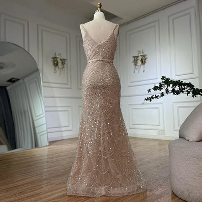 Vestido de sirena color piel con tirantes finos y cuentas, con chaqueta de manga larga desmontable para ocasiones formales LA72160C