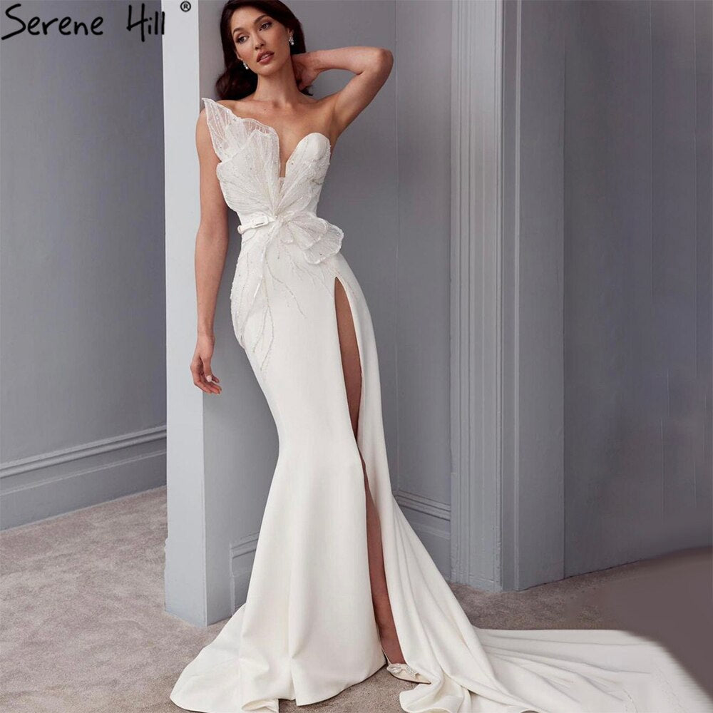 Vestidos de noche de diseñador de satén blanco con cuentas y abertura, corte sirena, elegantes y sexys, para fiestas, HM67188 