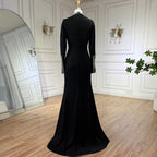 Vestido de noche de lujo con corte sirena y abertura en satén negro LA72476