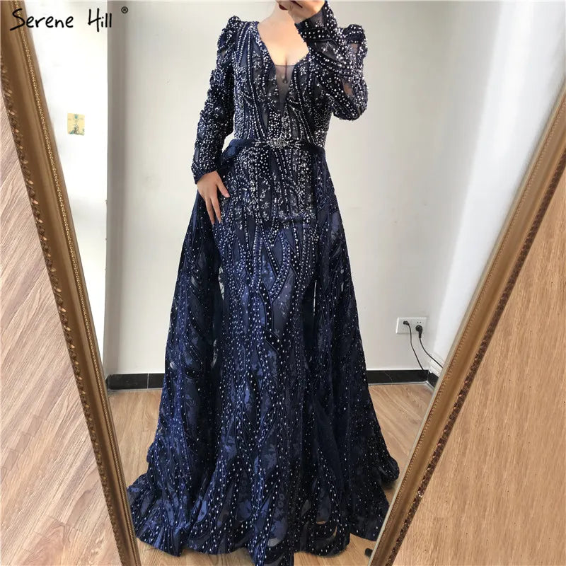 Vestido de fiesta de lujo azul de Dubái con escote en V profundo, mangas largas y cristales, estilo sirena, formal, de noche, talla grande 2025, LA70223 