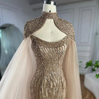 Vestido de noche de lujo estilo sirena color caramelo de Dubái con capa larga y perlas para mujer, ideal para bodas 2025 LA72223 
