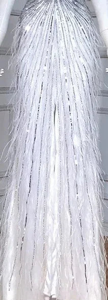 Vestido de noche estilo sirena, de lujo, estilo Dubái, con cuello halter, plumas beige y cuentas, para mujer, para boda, fiesta, 2025, LA70623A 