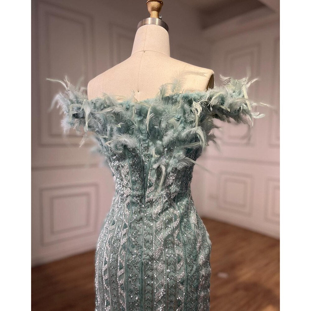 Vestidos de noche de sirena sexys con plumas de cristal de lujo de Dubái Mint, vestidos formales para mujer, fiesta de bodas 2025 LA72095 