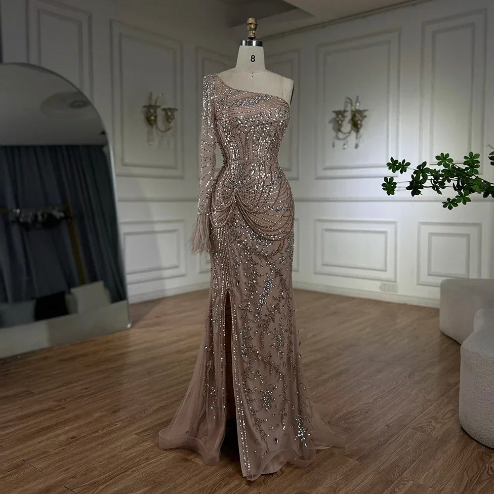 Vestido de noche estilo sirena con abertura y plumas, de lujo, color nude, de Dubái, con un solo hombro, para mujer, vestido de fiesta LA72353 