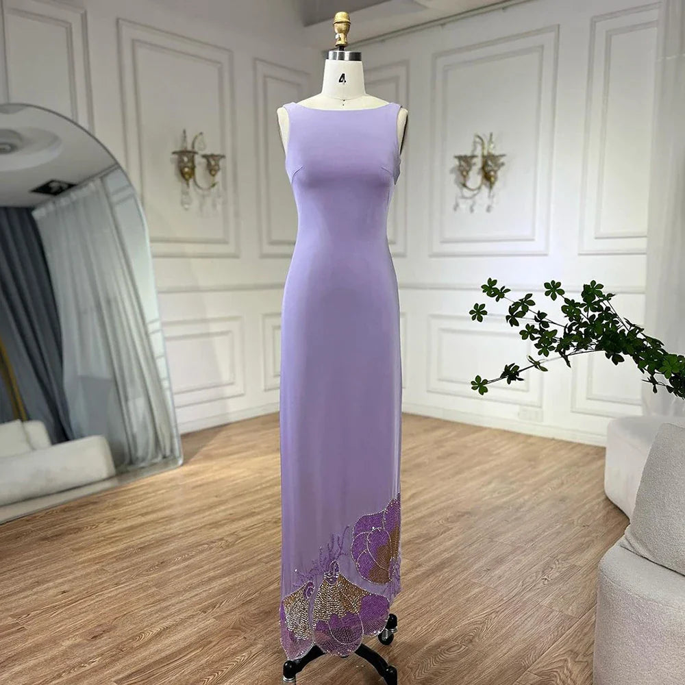 Elegante vestido de noche rosa coral con cuentas y mariposas LA72497