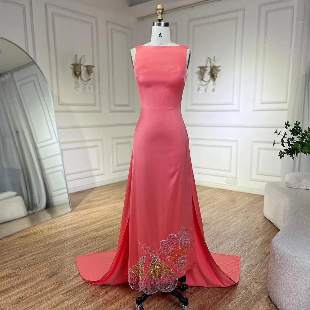 Elegante vestido de noche rosa coral con cuentas y mariposas LA72497