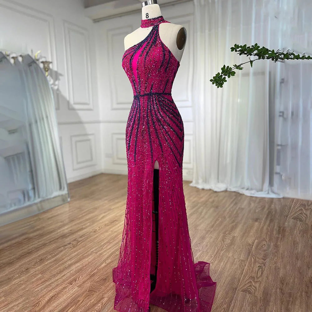Fuchsia Neckholder Ärmelloses Perlenbesetztes Meerjungfrau Abendkleid mit hohem Schlitz LA72092