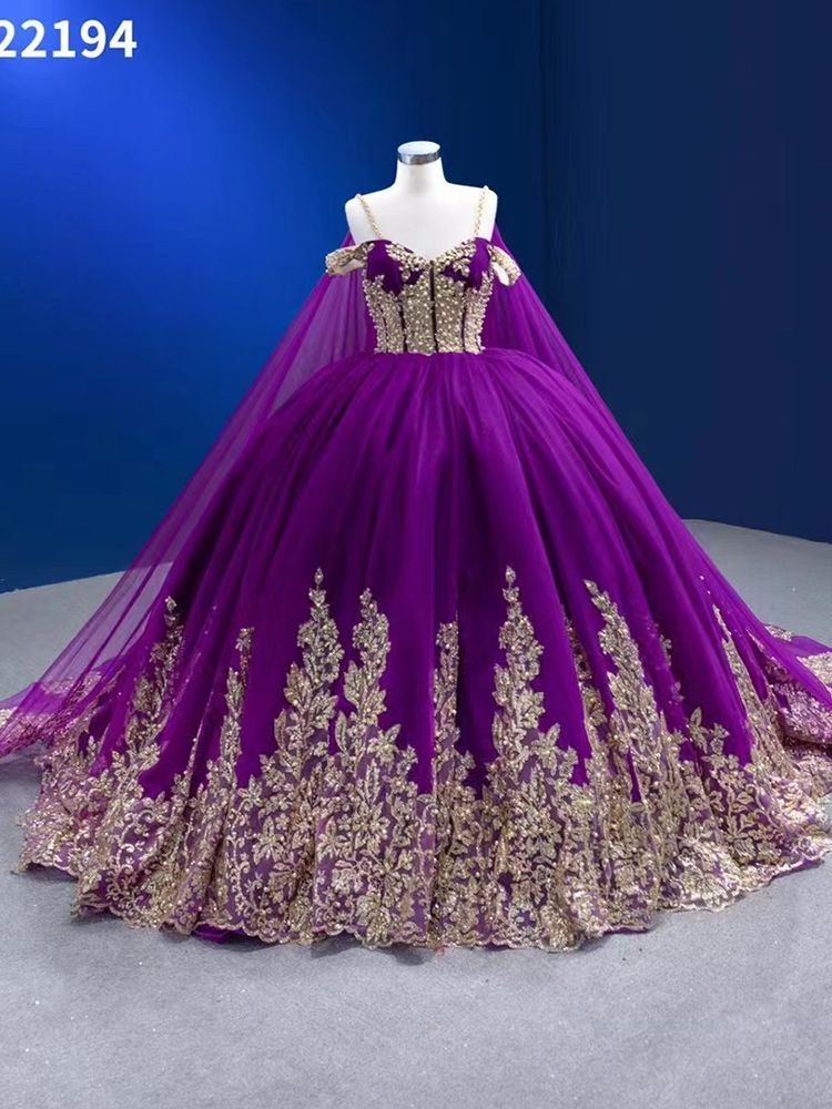 Vestido de novia sexy con tirantes finos, perlas y cuentas, con encaje, estilo capa verde, 2025, alta gama, hecho a medida, HM222194 