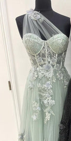 Lilac One Shoulder Split Long 2025 Flower Graduation School Party Kleid Promi-Abschlussballkleider LA71881 