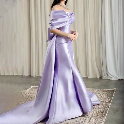 Elegantes schulterfreies lila Abendkleid mit Überrock LA72075 