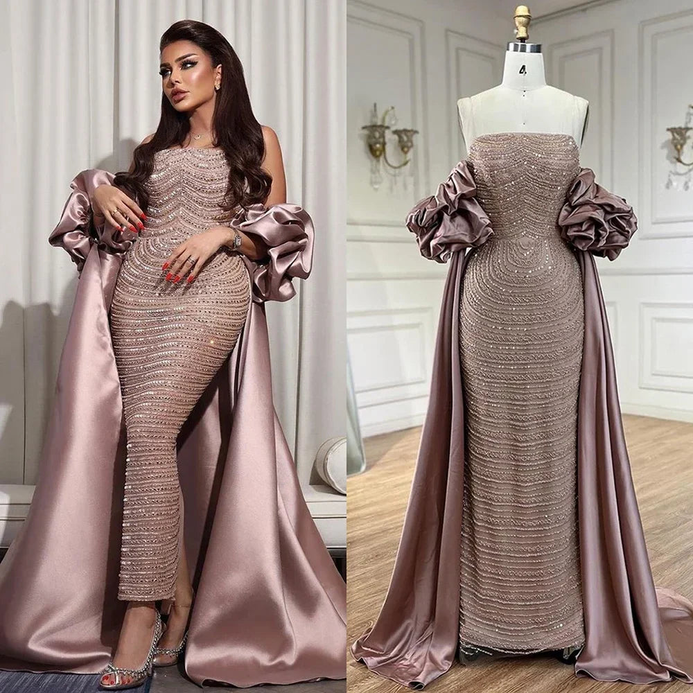 Luxuriöse arabische staubige Rose Abendkleider mit Cape Dubai Elegante trägerlose Midi-Frauen-Hochzeits-Partykleider LA72543 